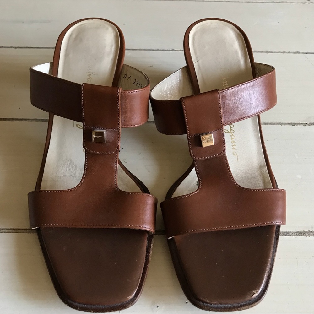 Salvatore Ferragamo brown sandals w/ small heel